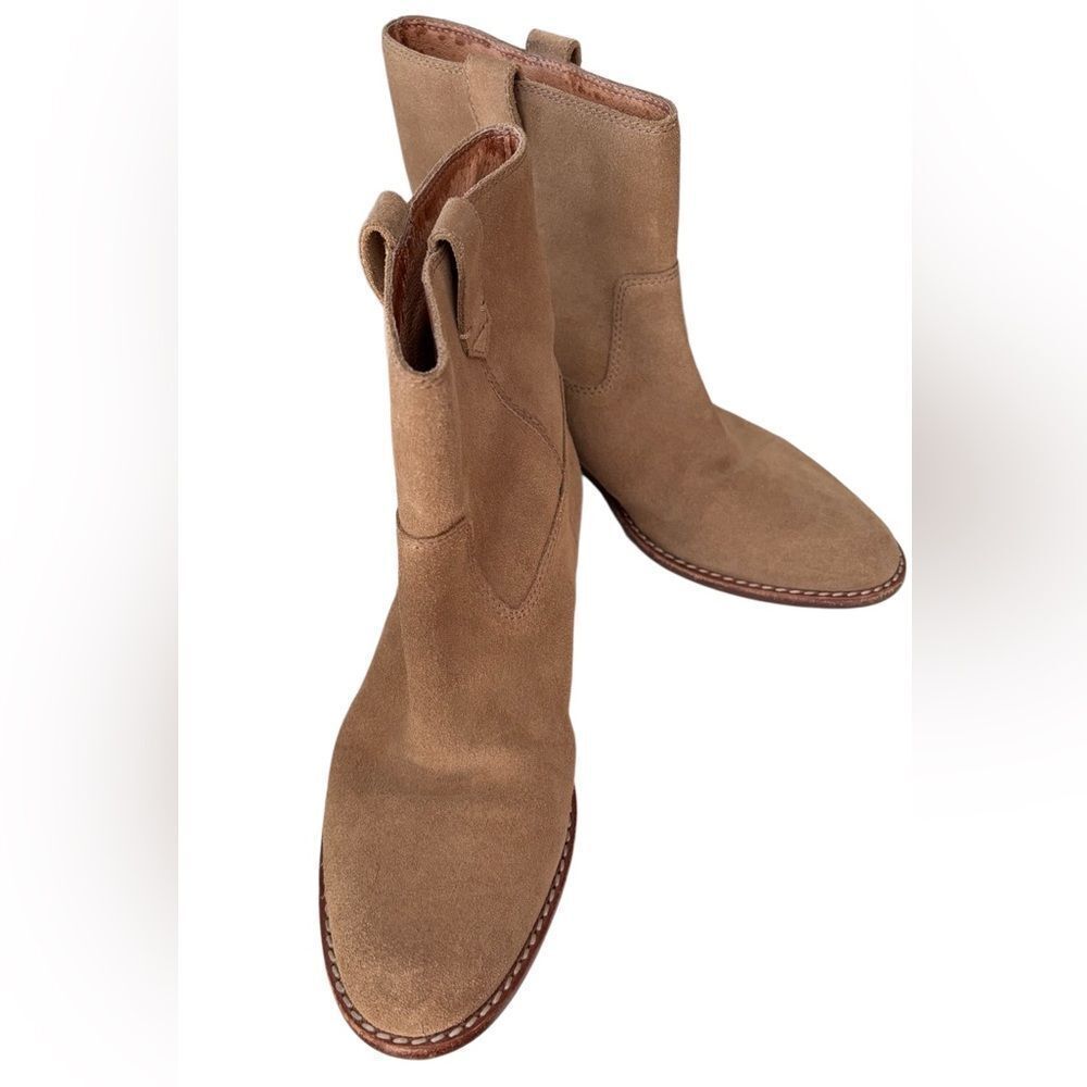 Madewell The Leah boot, color Faded Birch tan suede, size 6. - Picture 5 of 9